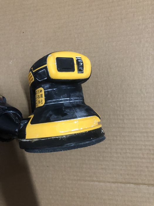 Slefuitor orbital DeWalt Dcw210n ty10