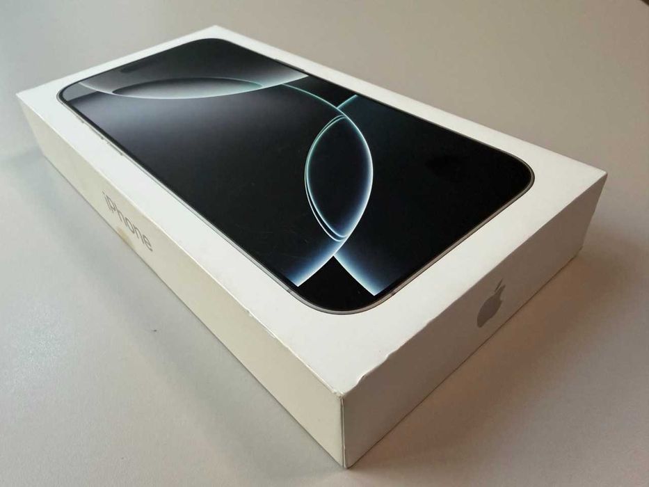  Apple / iPhone 16 Pro Max / 256 Gb / White Titanium