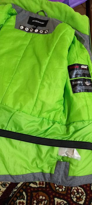 Куртка спортивная осенняя подростковая 42 -44 размер