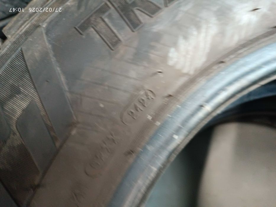 2бр.летни гуми 215/75/16C Kleber