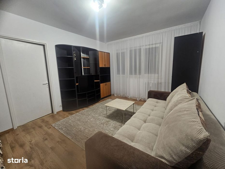 Inchiriez apartament 2 camere , mobilat si utilat, etaj 2 .