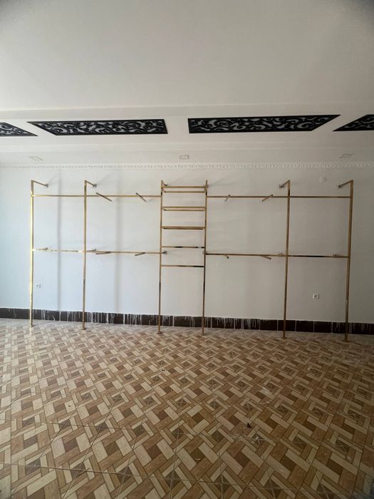 Продаётся вешалки для магазина одежды
