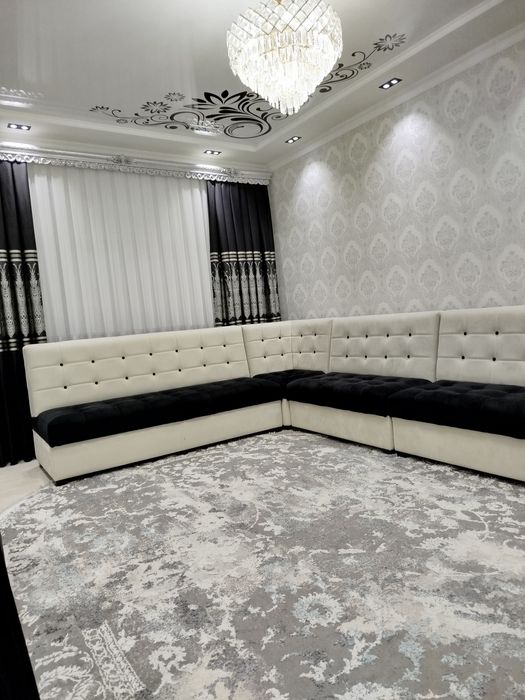 3 xona 4 xona qilingan 91 kv uy sotiladi