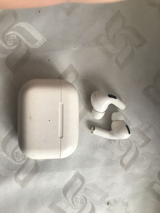 Продаю аирподс про