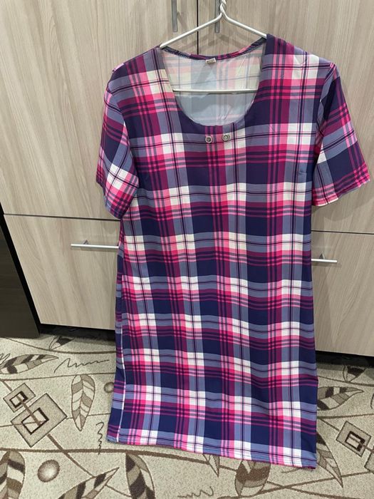 Продам платья 52 размер