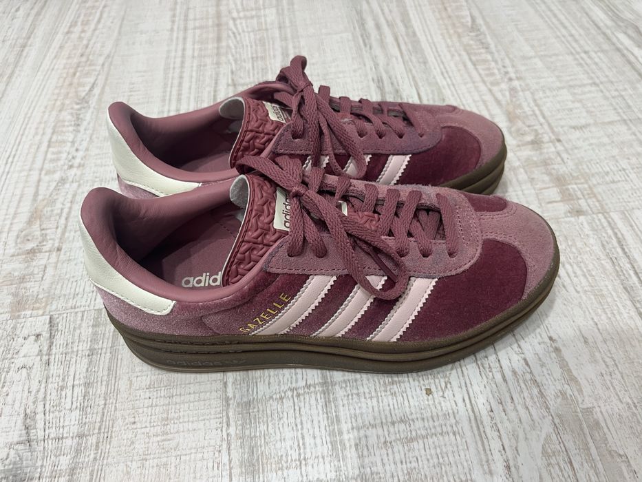 Маратонки Adidas модел Gazelle