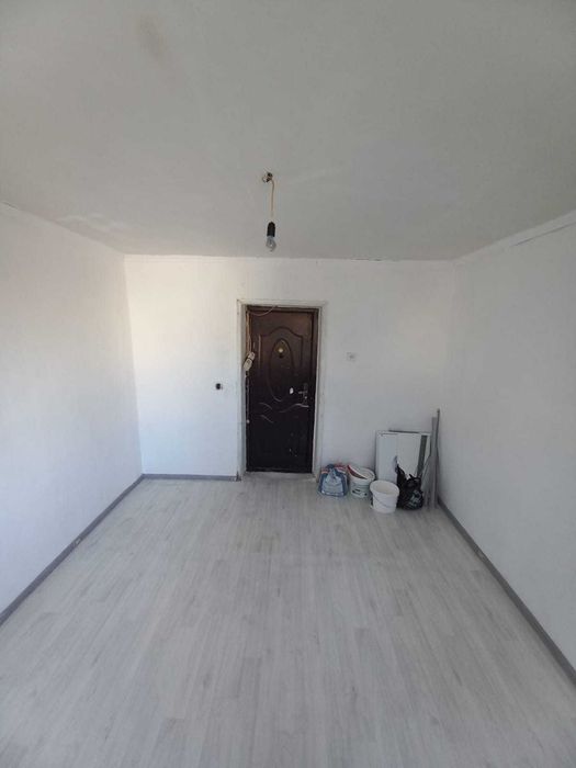 Продается 1 комнатная общежитие