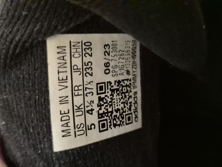 Ghete adidas sistem boa