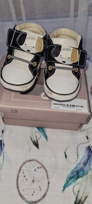 Обувки и буйки Майорал и Жеко 18,19 номера