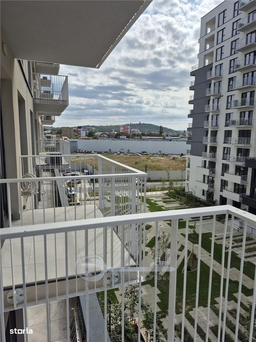 Apartament 2 camere, Silk District, 40 mp, etaj 4, loc de parcare