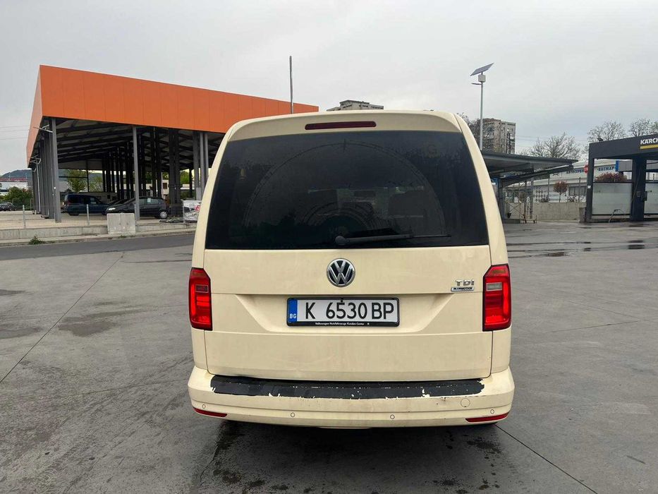 Продавам личната си кола