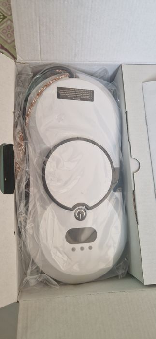 Мойщик окон робот