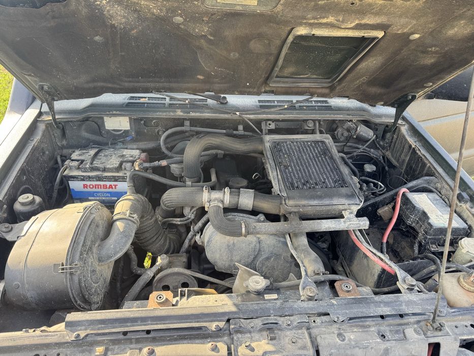 Mitsubishi Pajero 2.5