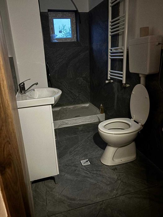 Inchiriere apartament in vila Tulcea Piata Noua, centrala gaze