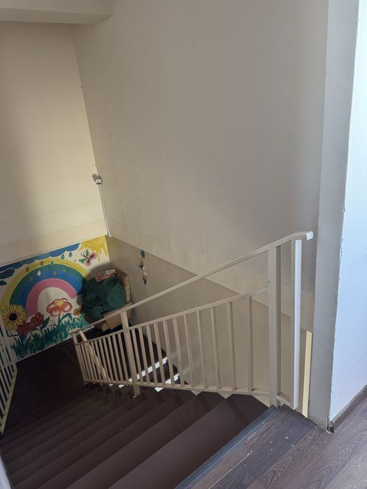 Бектемир тумани 2-3 этаж арендага берилади