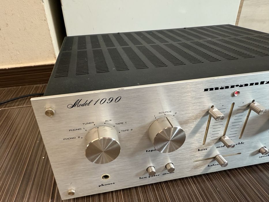 Marantz 1090 Качествен стерео усилвател