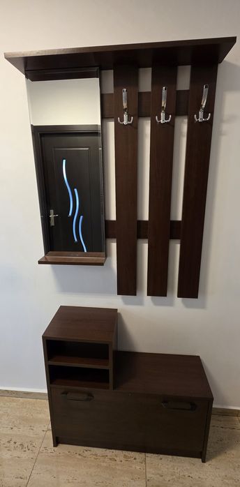Cuier si pantofar