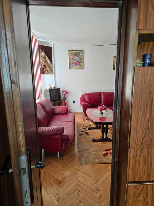 Давам под наем 3 ст апартамент сезонно гр.Самоков