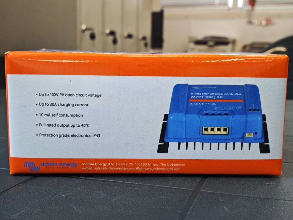 Victron BlueSolar MPPT 100/30 нов