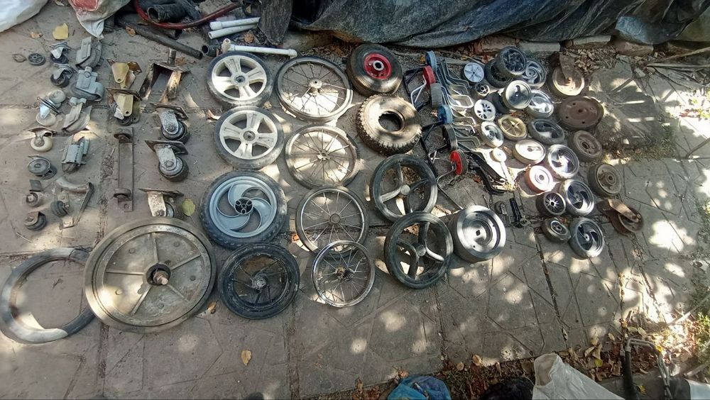 Комплектующие к коляске