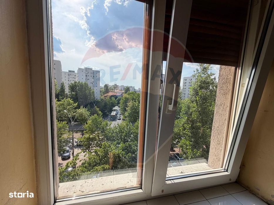 De vanzare Apartament 2 cam zona Titan - Auchan