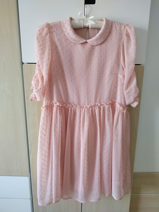 Нарядные  платья на девочку 9-11 лет