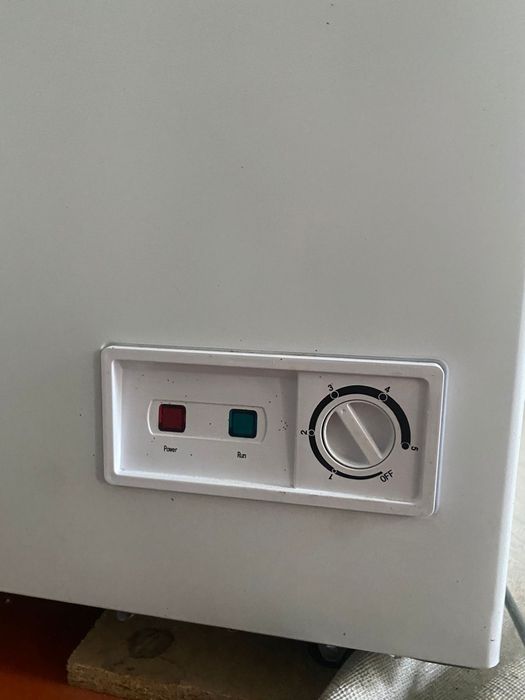 Морозильник в отличном состоянии