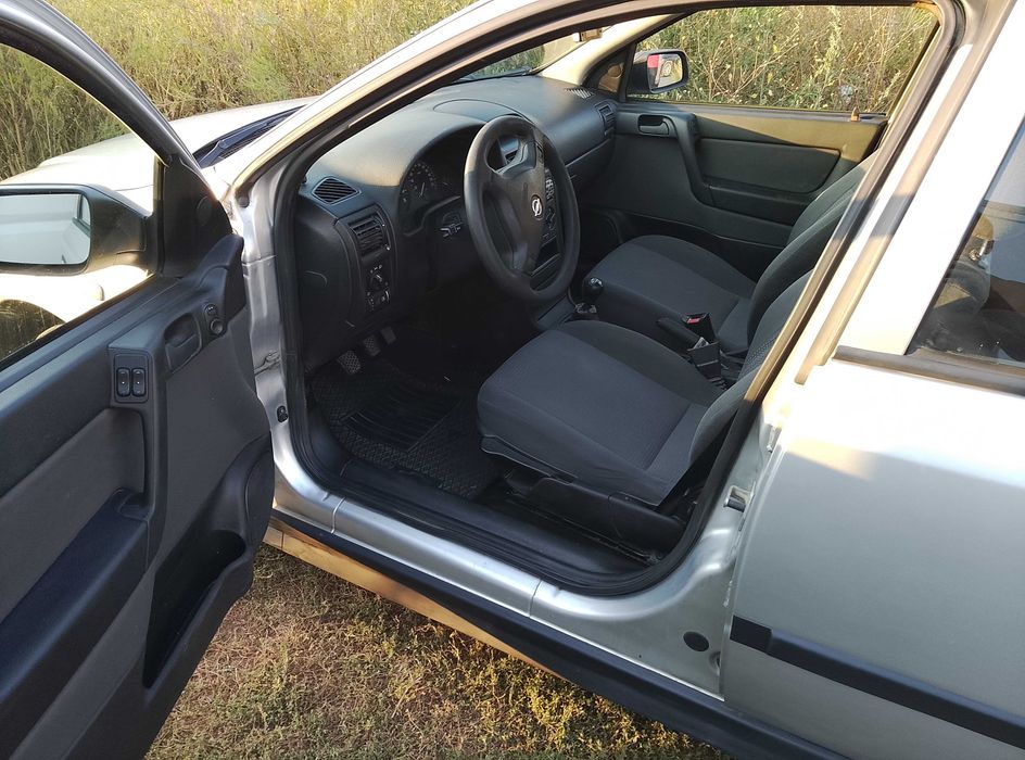 Vand Opel Astra G 1,4 Benzina