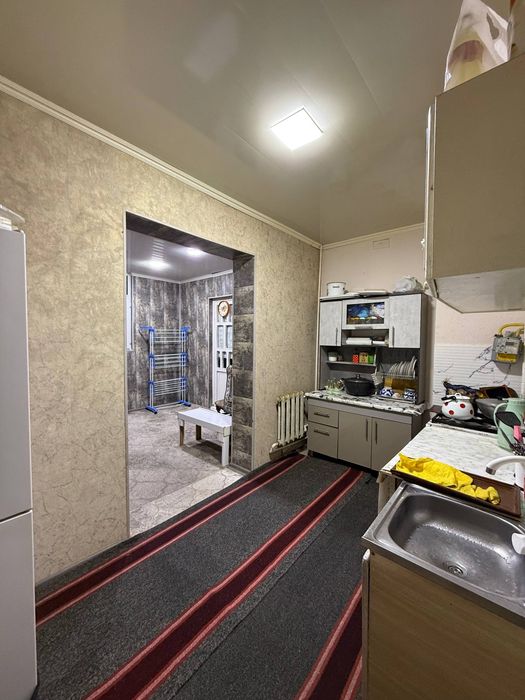 Янги Хаёт Ду́стлик-2 ёл юзи остановка олдида 4 хонали квартира