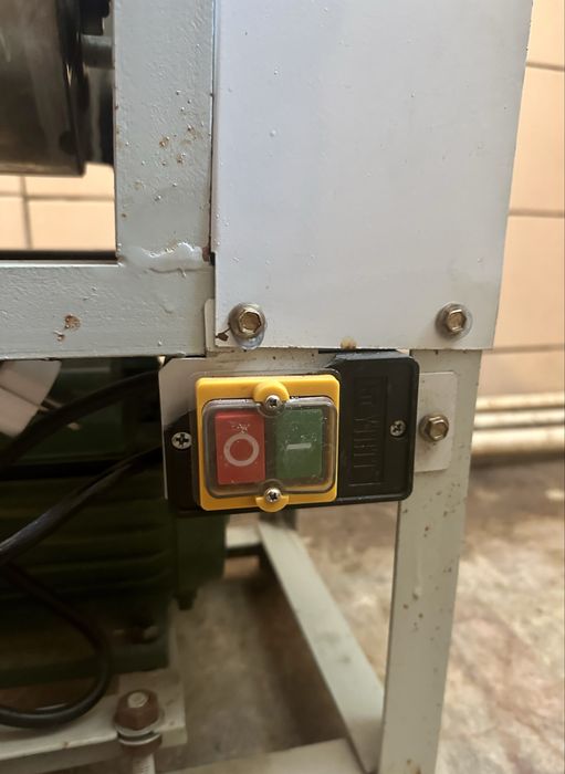 Тестомес промышленный на 5 кг