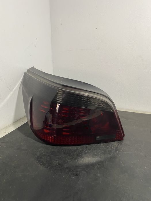 Stopuri BMW Seria 5 E60 520d 530d 525D stop stanga dreapta E60