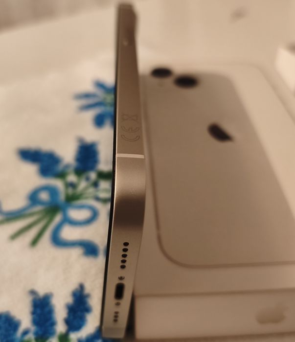 iPhone 13 Silver