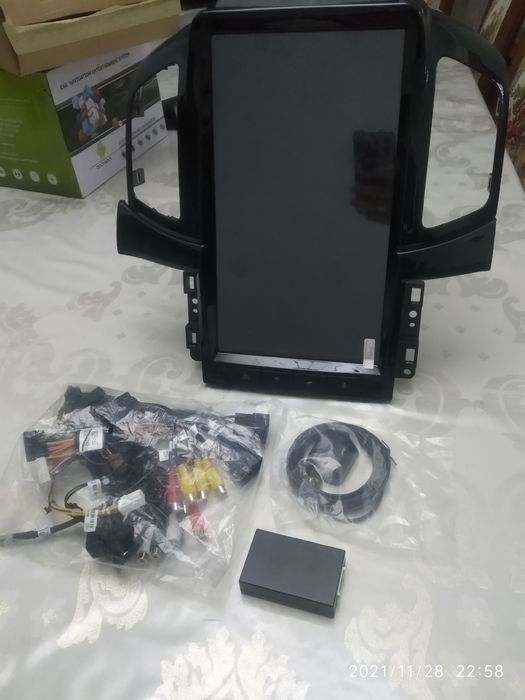 Captiva manitor  yangi Kaptiva tesla monitor android original ramka bn
