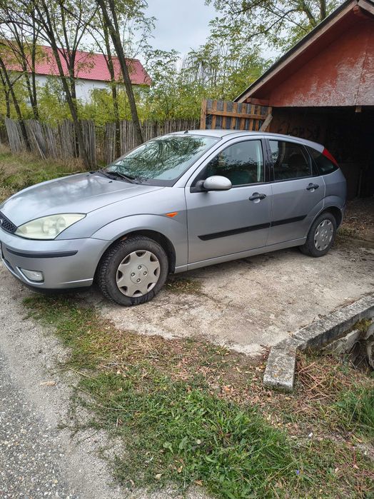 Vand Ford Focus,an 2002
