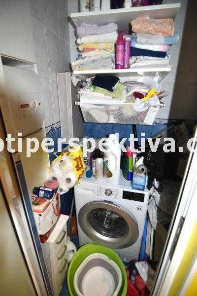 Продава се Тристаен апартамент в Пловдив, Център - 92 кв.м за 1219 €/кв.м - Снимка #16