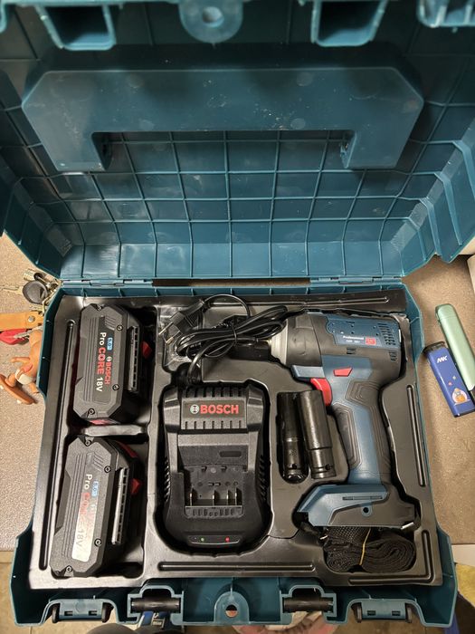 Bormasina isurubat impact Bosch Pro Core 30V