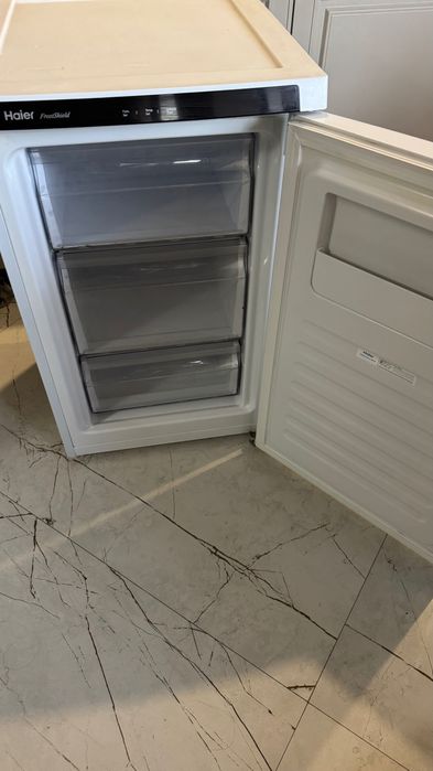 Морозильник HAIER