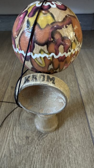 Kendama Krom Naked Plasticity Apex