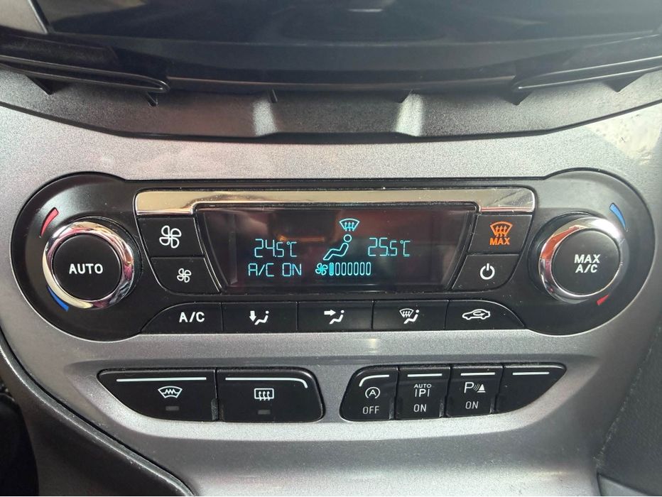 Ford Focus 3 - 1.6 Benzina - 2011