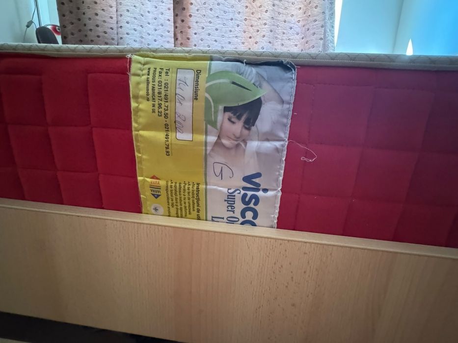 Mobila de vinzare