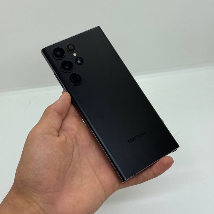 Samsung S22 ultra sotiladi dastavka bor