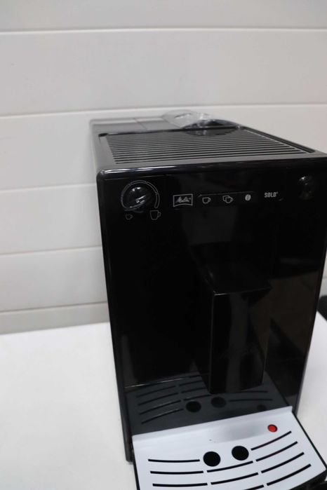 Кафеавтомат Melitta Caffeo Solo E950 PureBlack, автоматична кафемашина