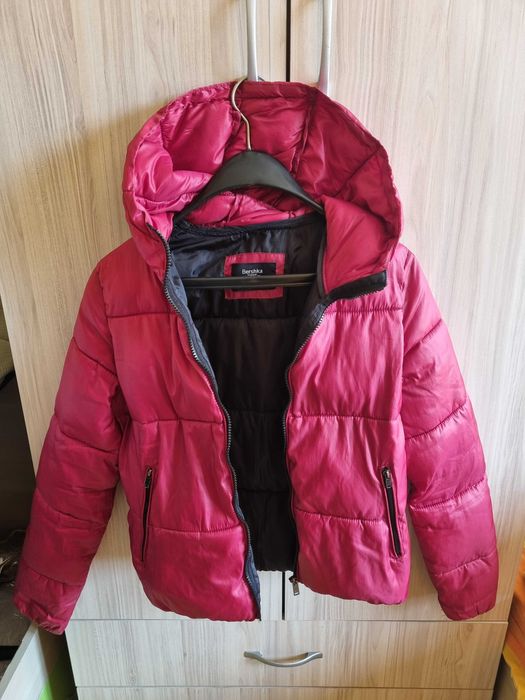 Дамско яке на Bershka