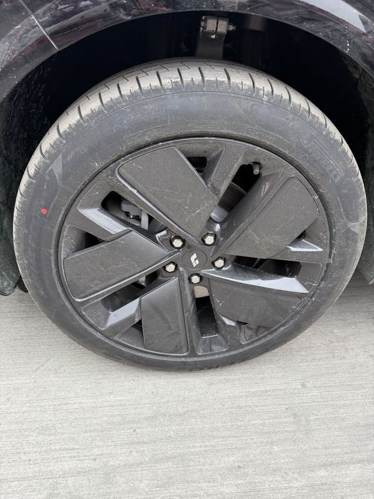 Li6 PRO RESTAYILNG 2025 yil 12 oy