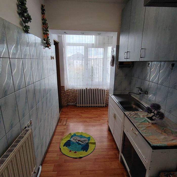 Vând apartament 2 camere