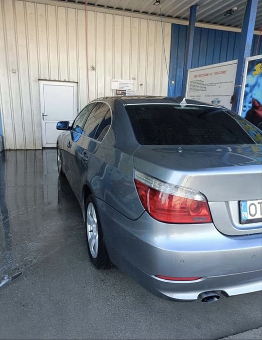 vand BMW seria 5; caut sa fac schimb cu o masina de 16 ani rapid ‼️‼️