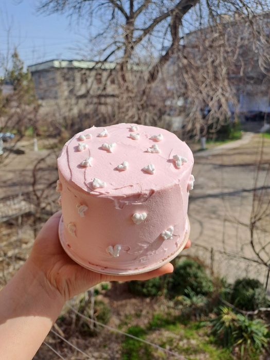 To'rt va pishiriqlarga zakaz olamiz.