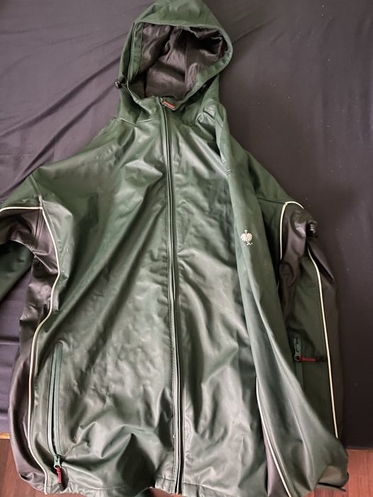 Pelerina ploaie Strauss