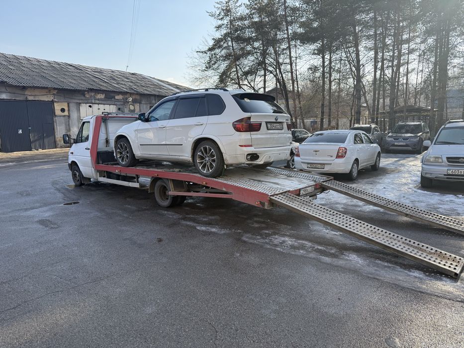 Услугу эвакуатора