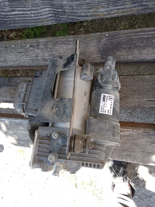 Cutie viteze Piese mercedes ML 2011 dezmembrari